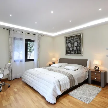 Villa Dream In Albir Blueline